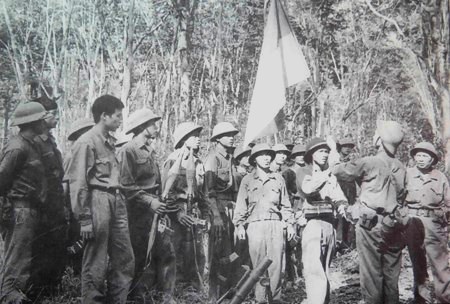 Đại thắng mùa Xuân 1975- nghệ thuật kết thúc chiến tranh độc đáo, sáng tạo